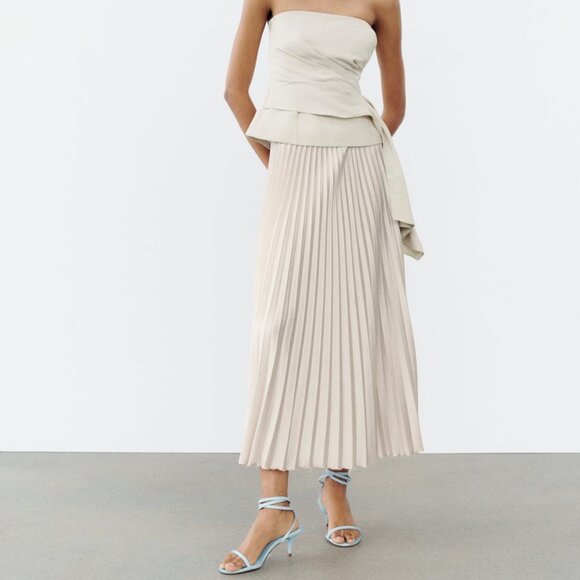 NWT ZARA PLEATED SATIN EFFECT SKIRT SOFT GOLD - Picture 3 of 8